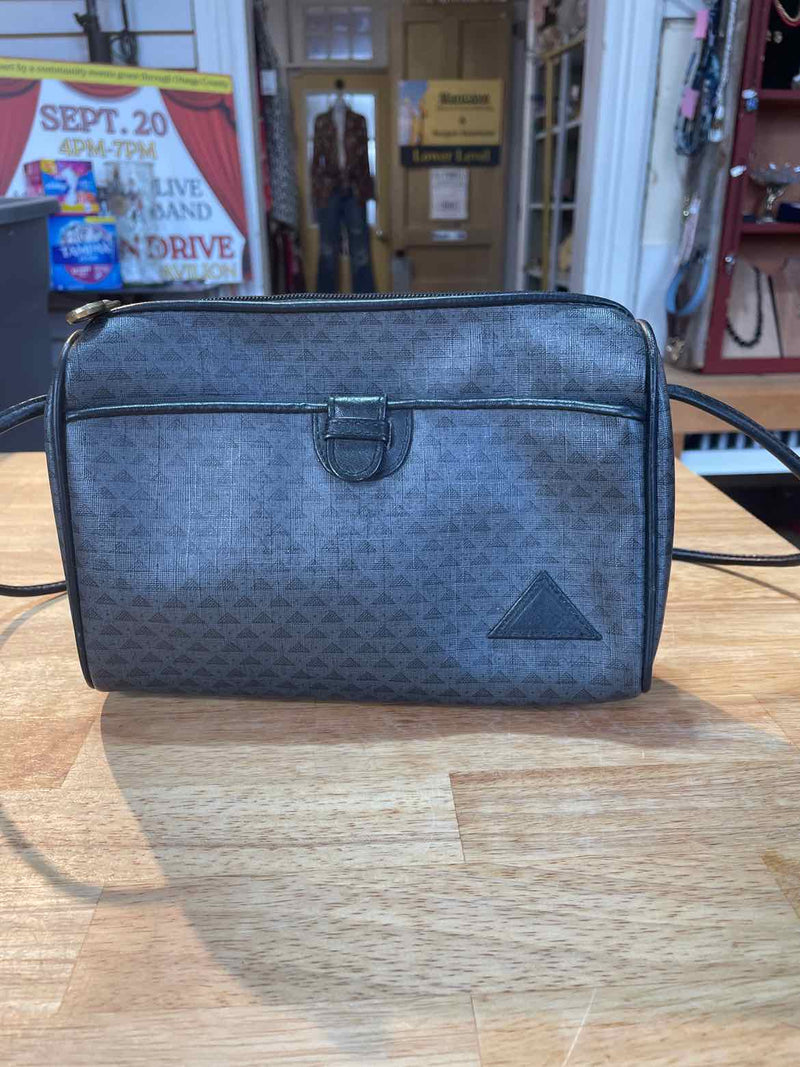 Liz Claiborne Purse