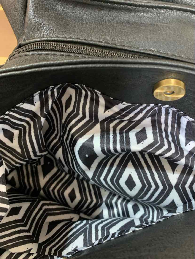Antik Kraft Purse