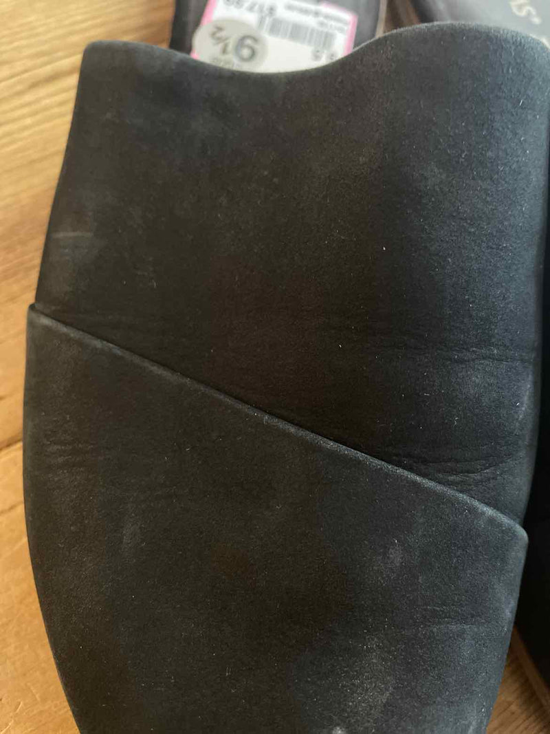Shoe Size 9.5 TOMS Shoes