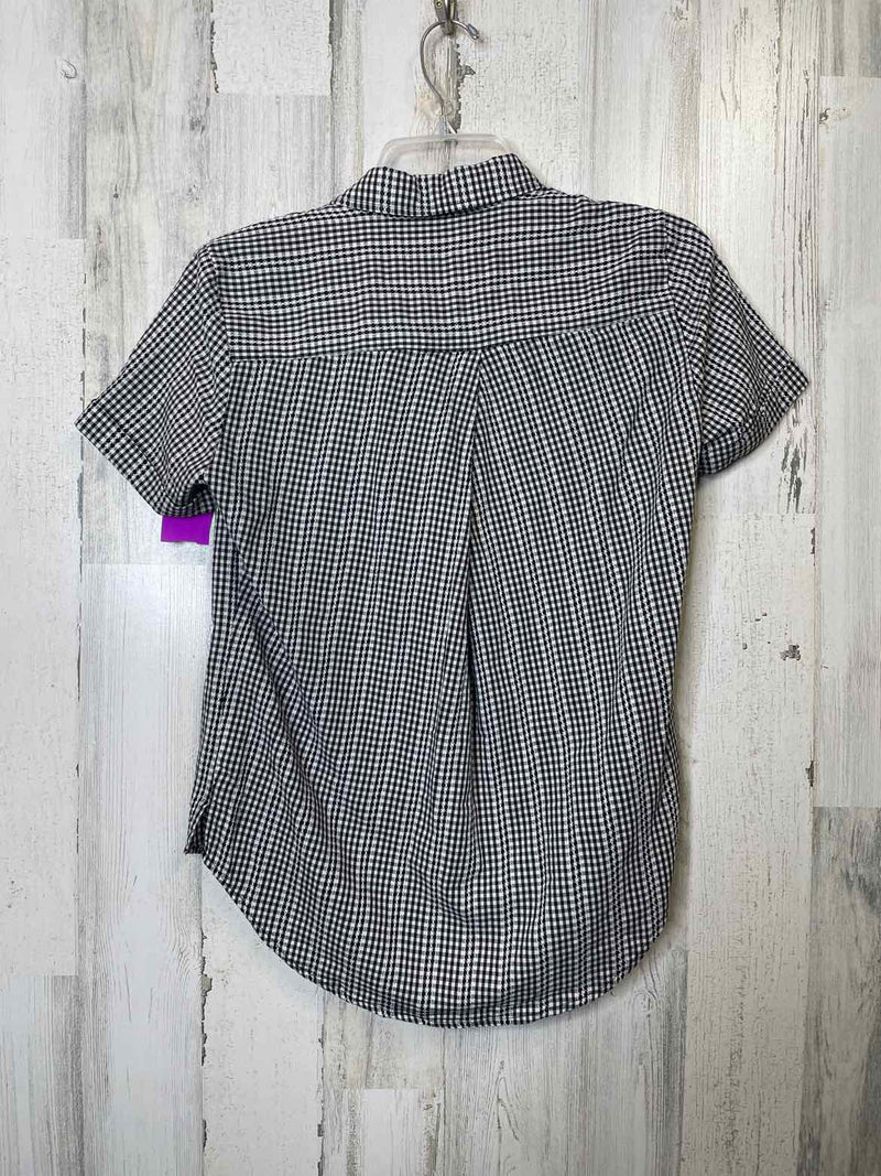 Boutique Size XS Shirt