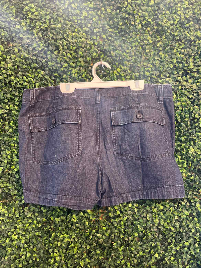 Size 10 Loft Shorts