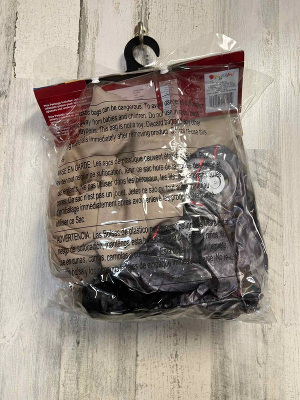 Halloween 7/8 Costume