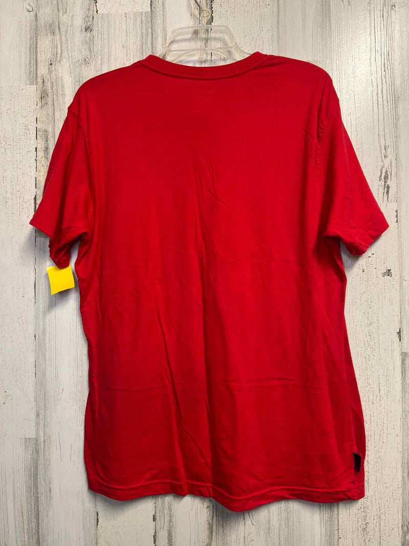 Size M reebok Shirt