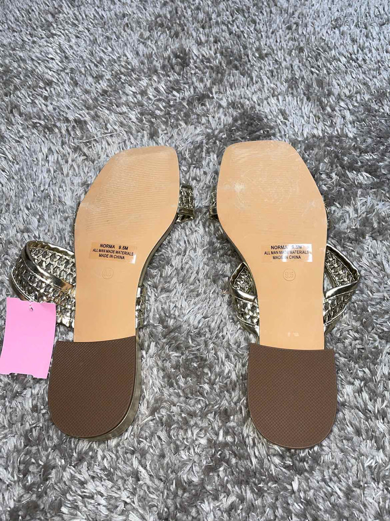 9.5 Sandals