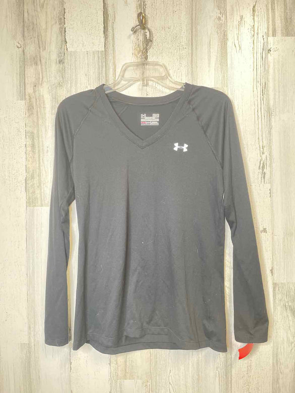 Under Armour Size M Shirt