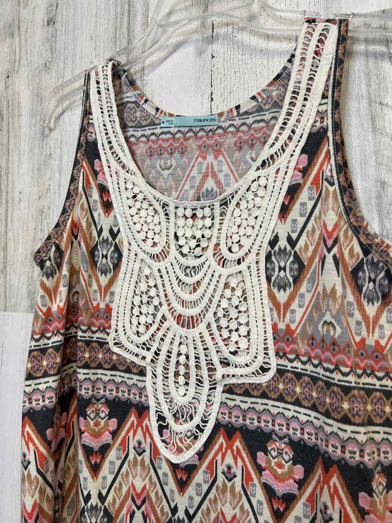 Maurices Size M Shirt