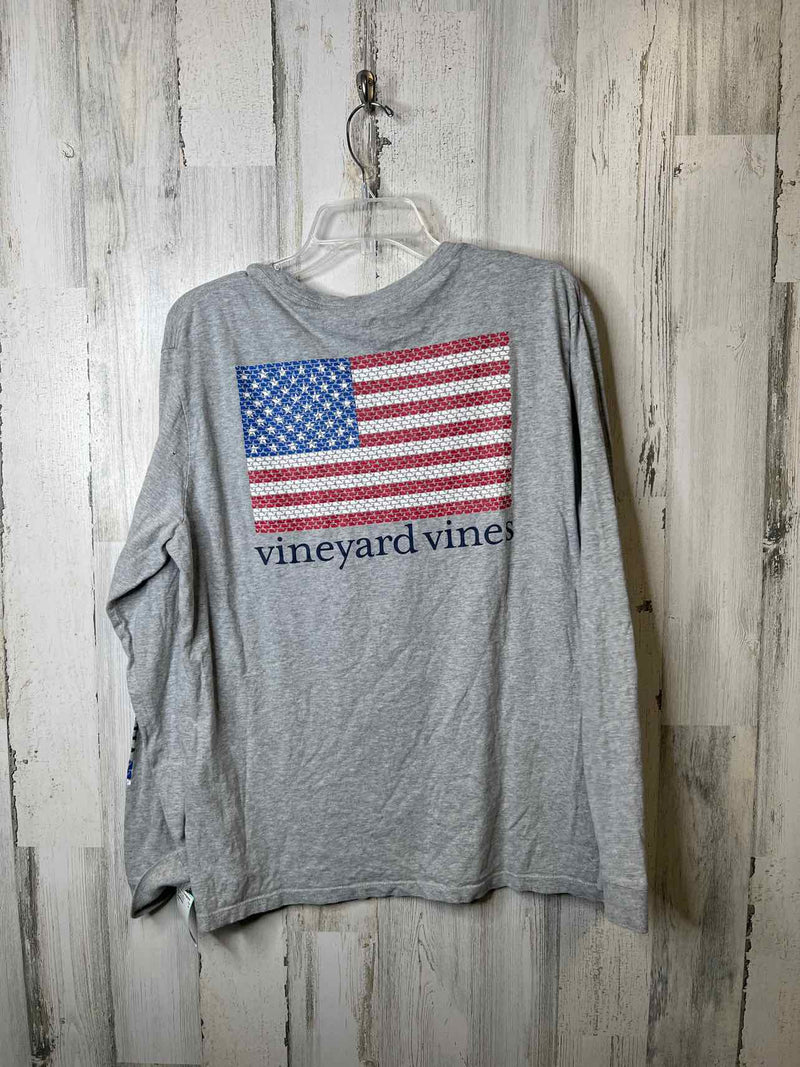 Vineyard Vines Size L Shirt