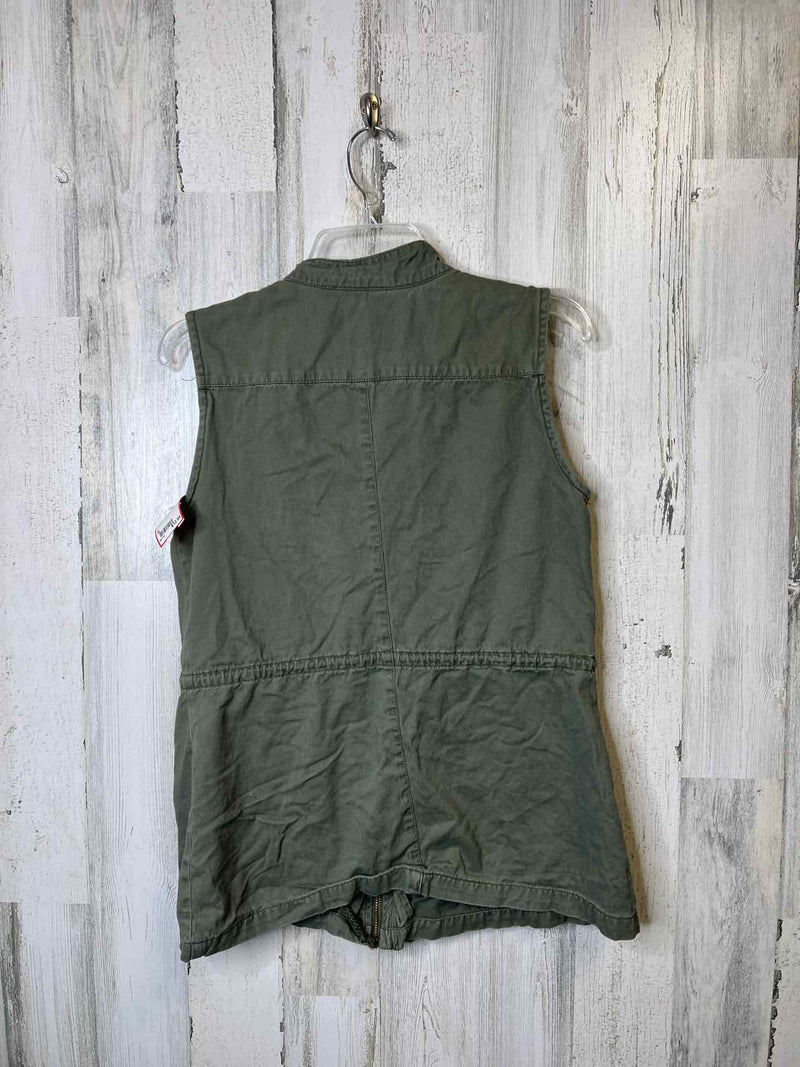 Charlotte Russe Size S Vest