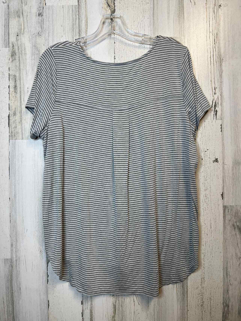 Philosophy Size 1X Shirt
