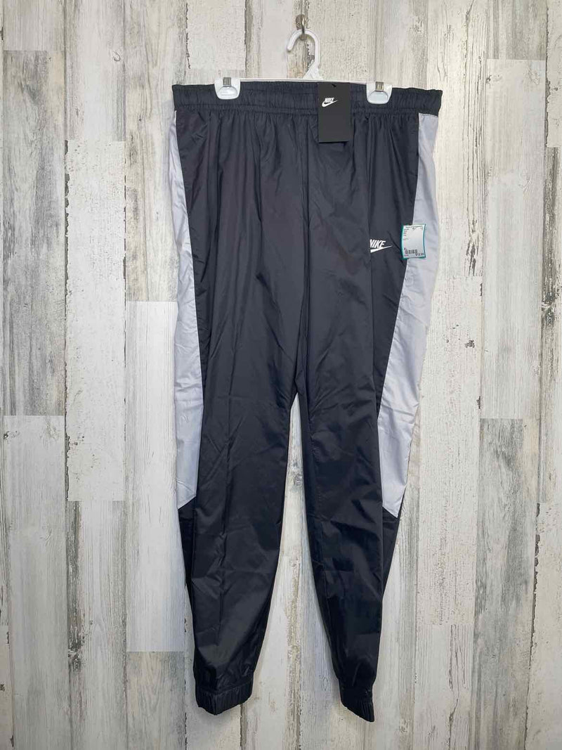 Size XL Nike Pants