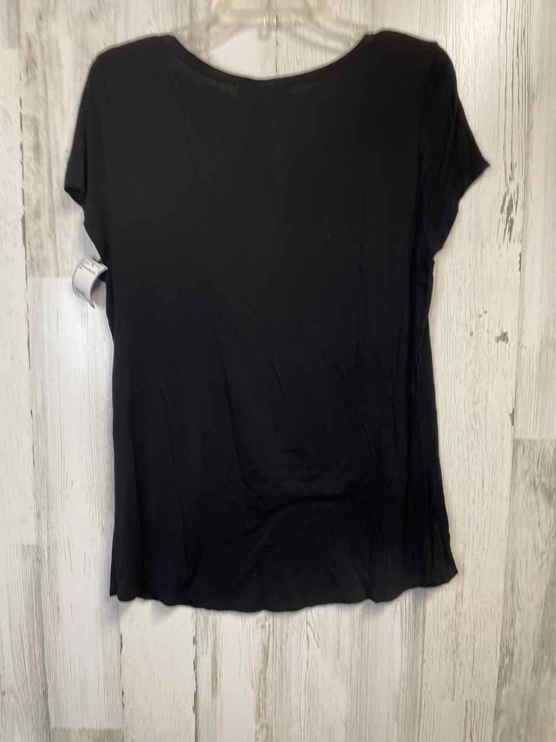 White House Black Market Size L Shirt