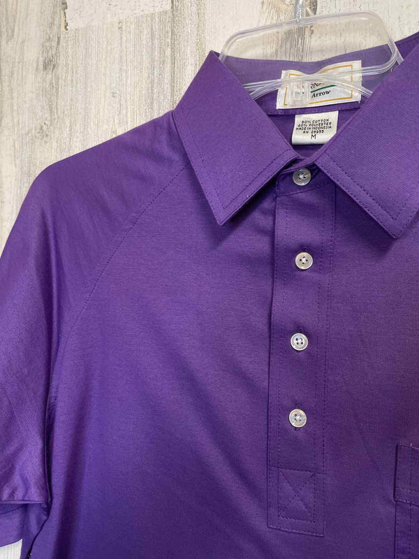 Size M Arrow Shirt