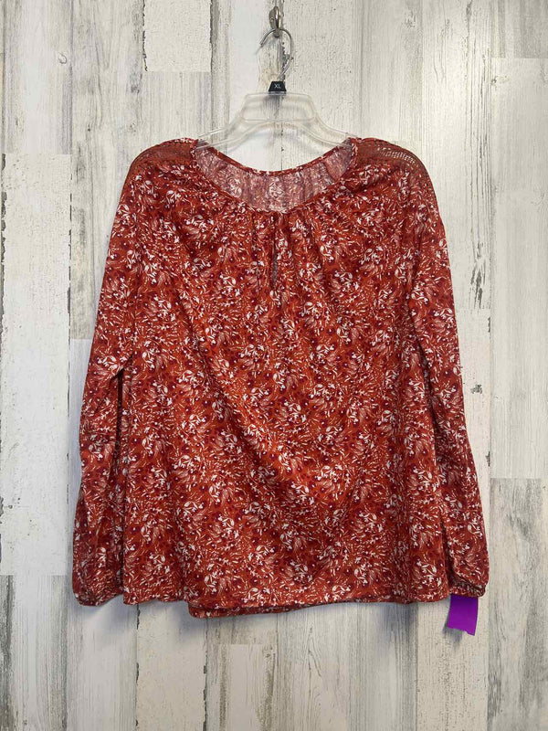 St. John's Bay Size L Shirt