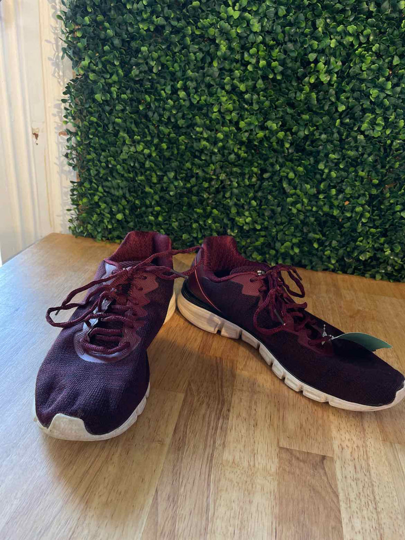 Shoe Size 10 FILA Sneakers