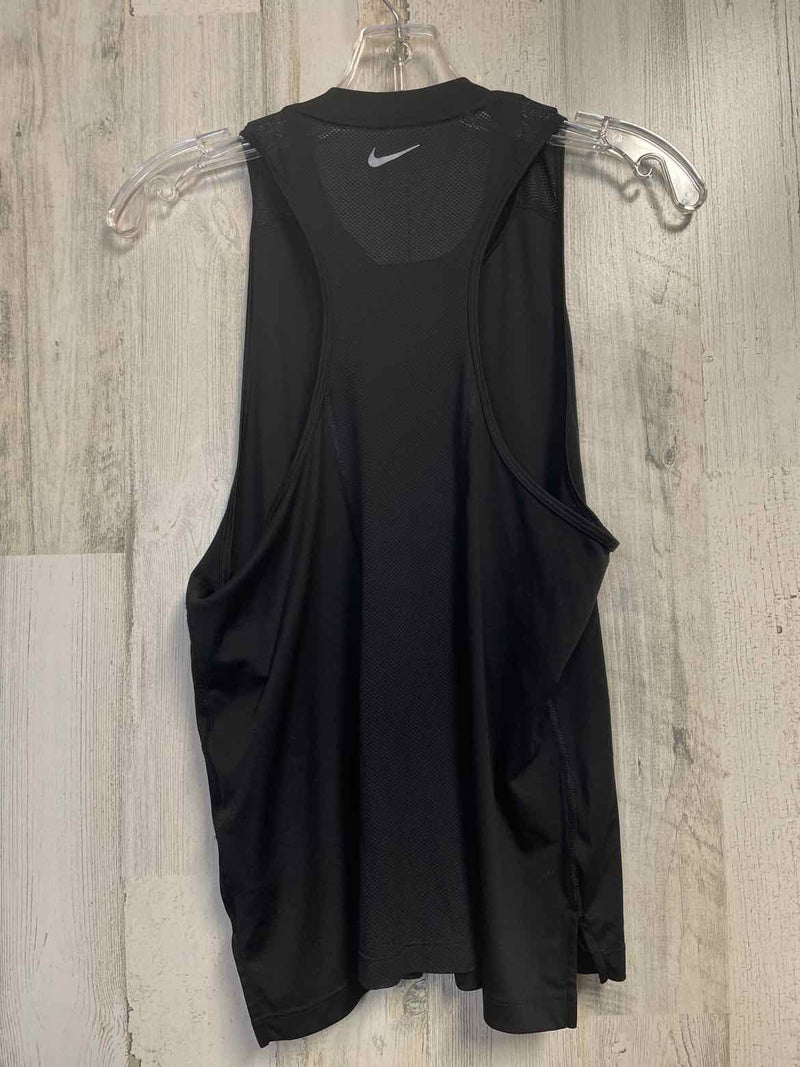 Nike Size L Shirt