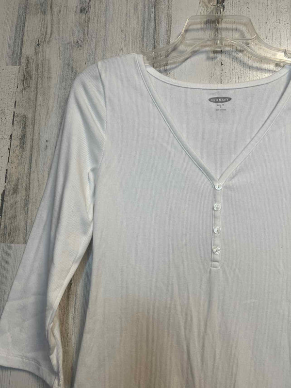 Old Navy Size S Shirt