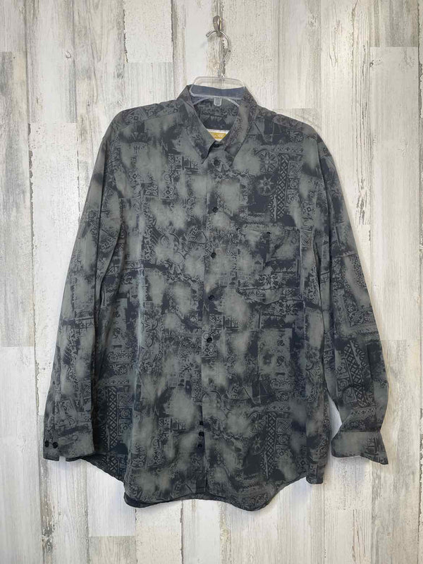 Size XL Boutique Shirt