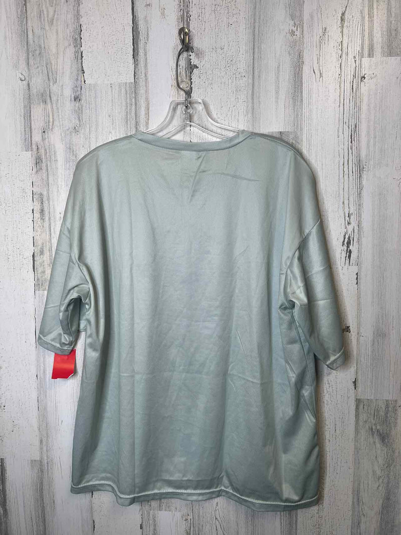 Boutique Size L Shirt