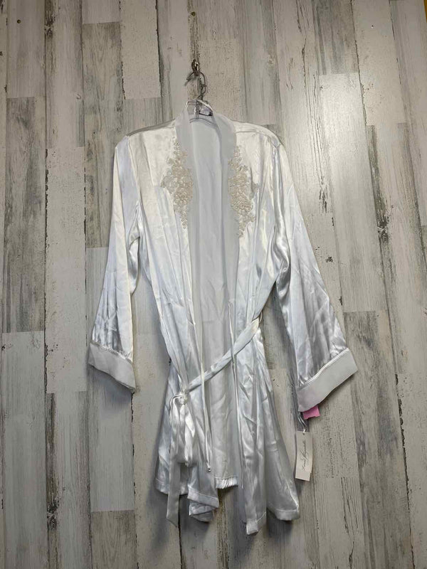 Size L/XL Linea  Donatella Pajamas