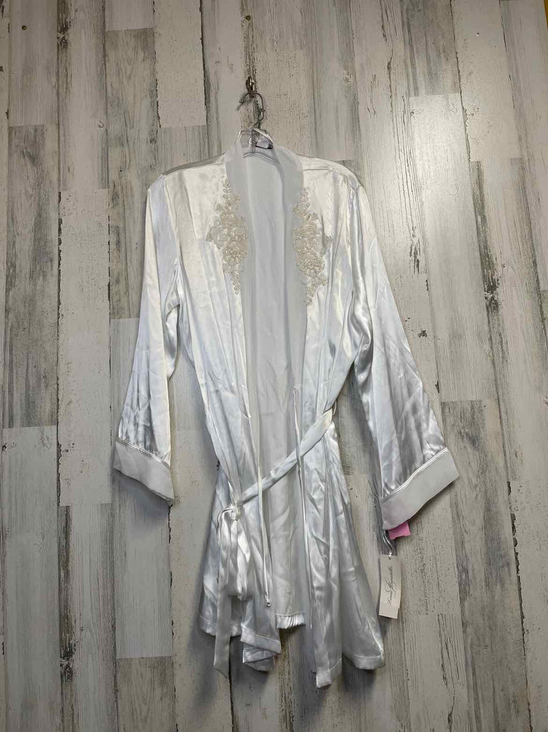 Size L/XL Linea  Donatella Pajamas