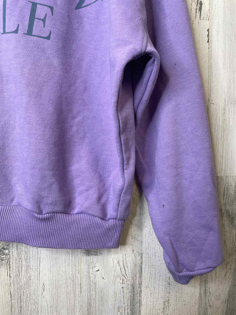 American Eagle Size M Sweater