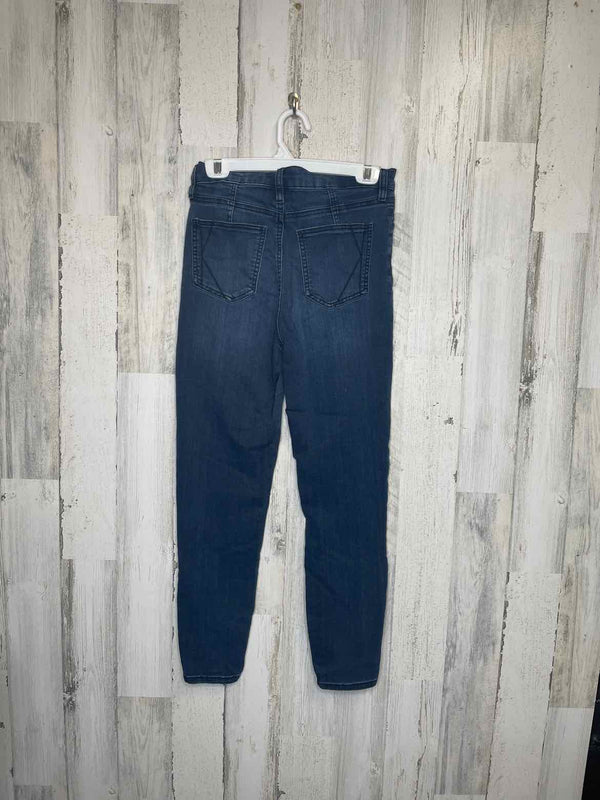 Size 9 Kendall & Kylie Jeans