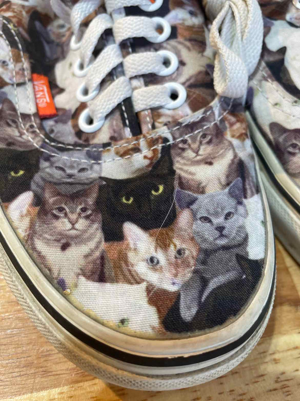 Shoe Size 8 VANS Sneakers