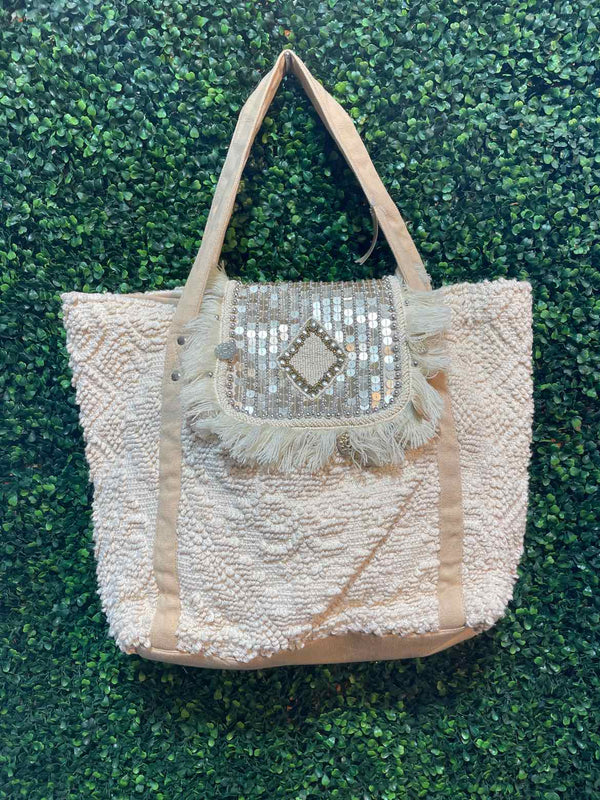 America & Beyond Purse