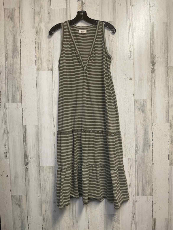Size M PACT Dress