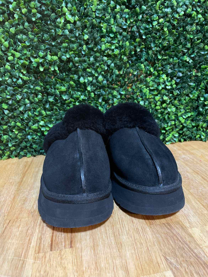 Shoe Size 7 UGG Slippers