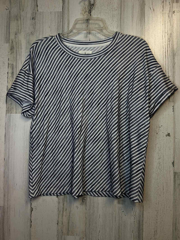 Lou & Grey Size M Shirt