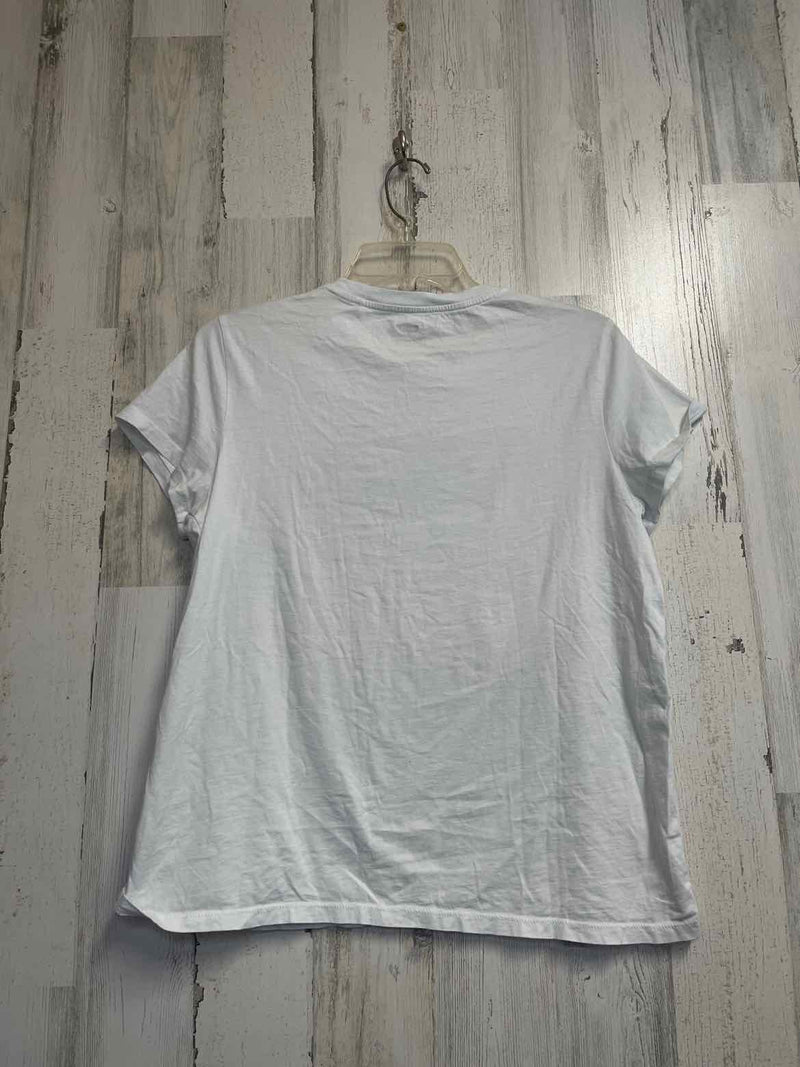 Levi Strauss & Co. Size L Shirt