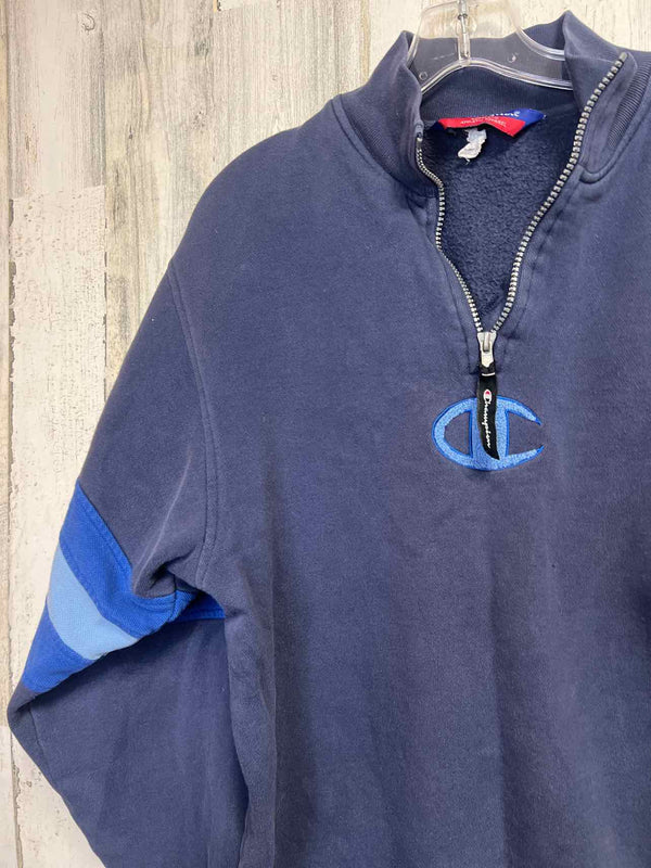 Champion Size L Sweater