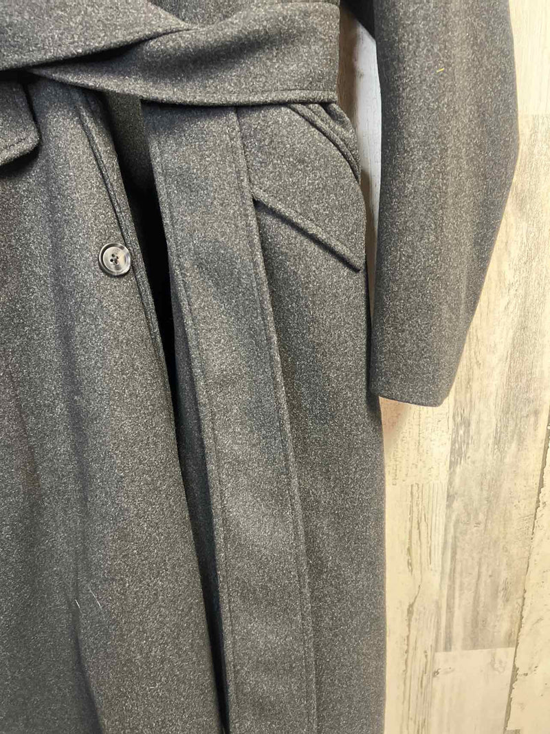 Size L Banana Republic Coat