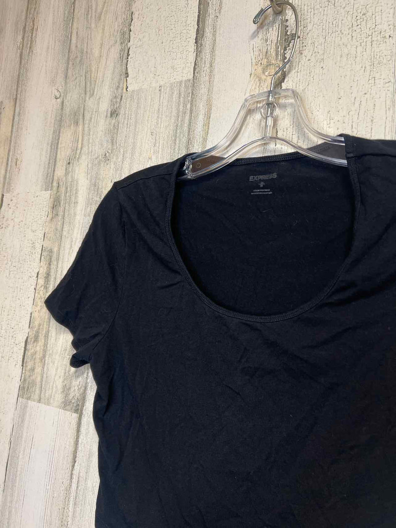 Express Size M Shirt