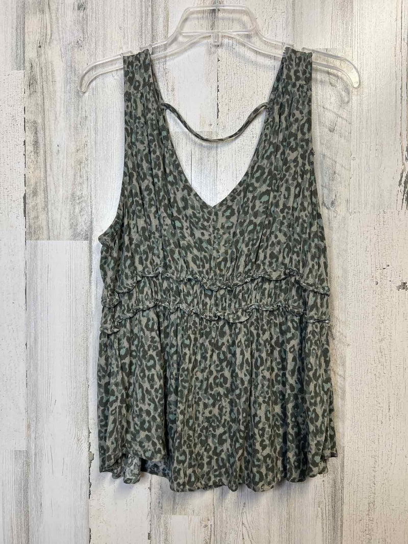 Maurices Size XL Shirt