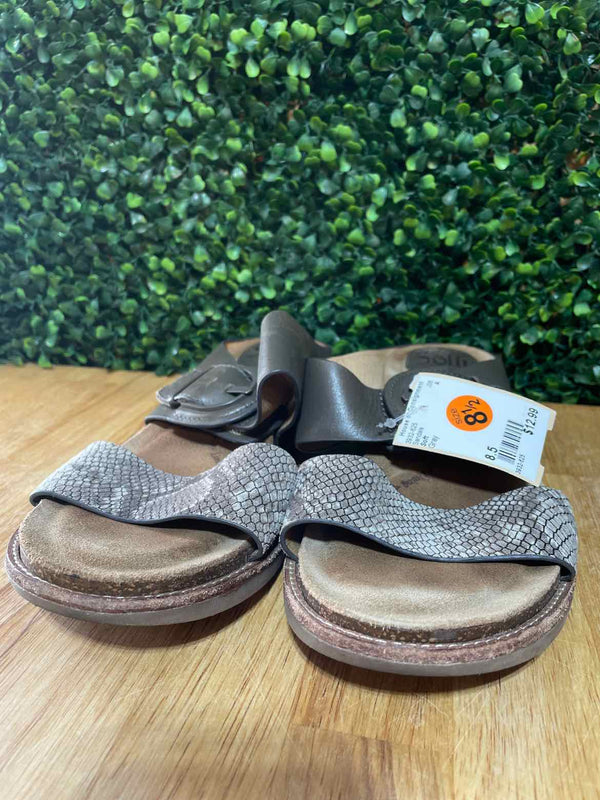 Shoe Size 8.5 Soft Sandals