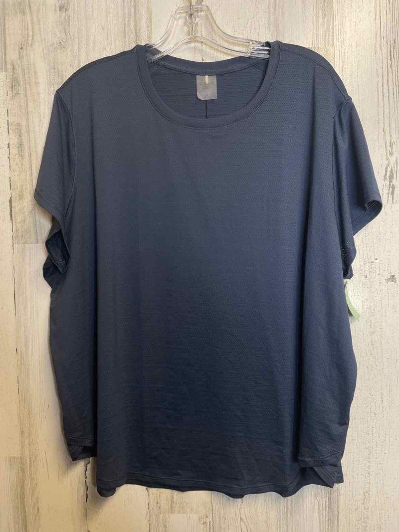 CALIA Size 2X Shirt