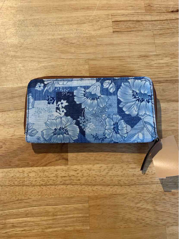 Lily Bloom Wallet