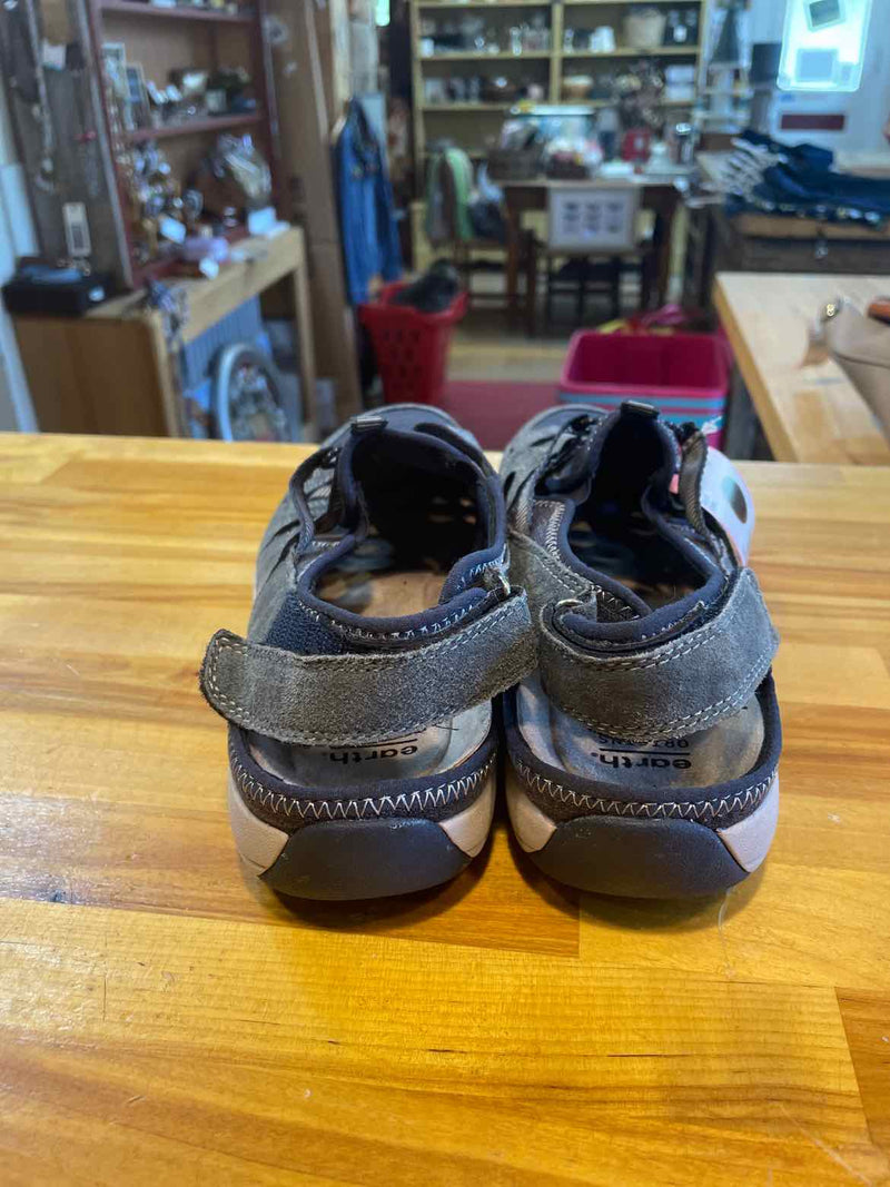 Shoe Size 10 Earth Sandals
