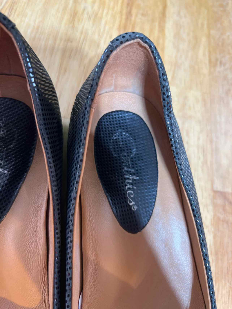 Shoe Size 9 Earthies Shoes