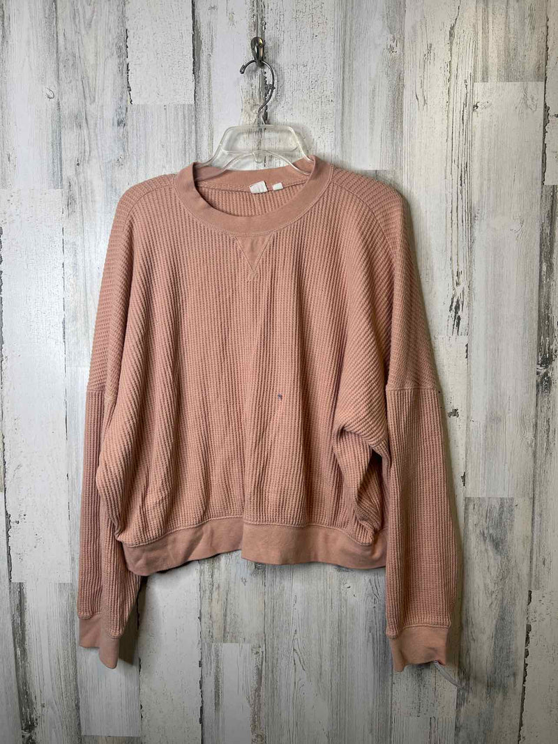 GAP Size XL Shirt