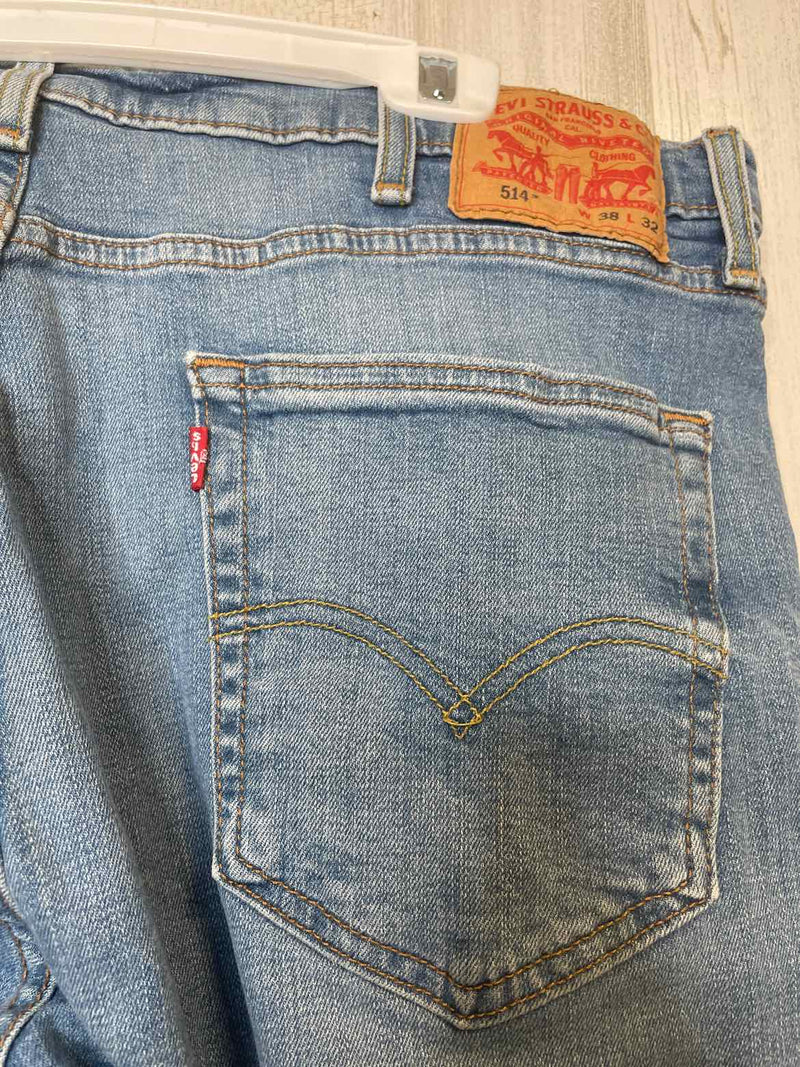 Size 38/32 Levi Strauss & Co. Jeans