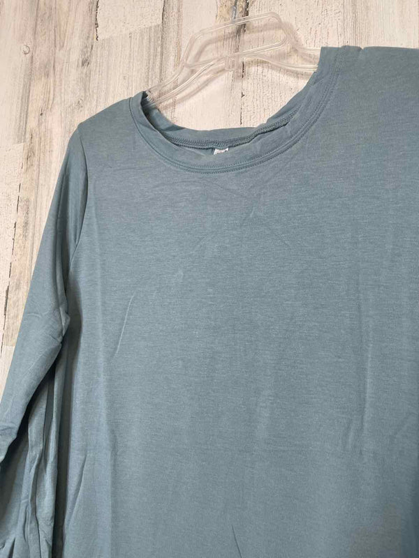 Zenana Outfitters Size 2X Shirt
