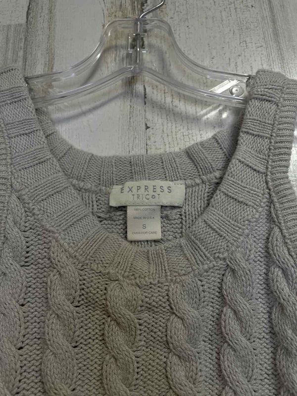 Express Size S Shirt