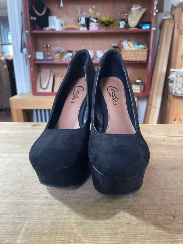 Shoe Size 6 Candie's Shoes