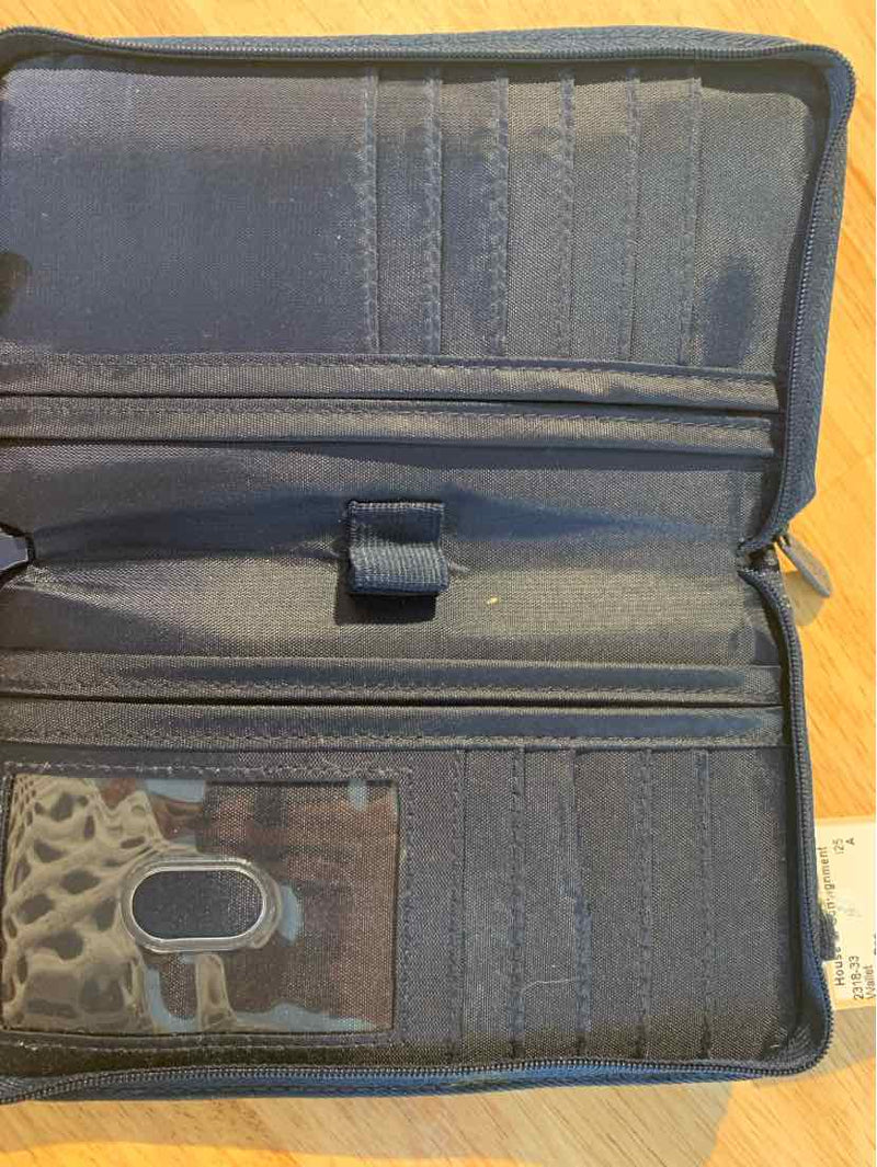Thirty-One Wallet