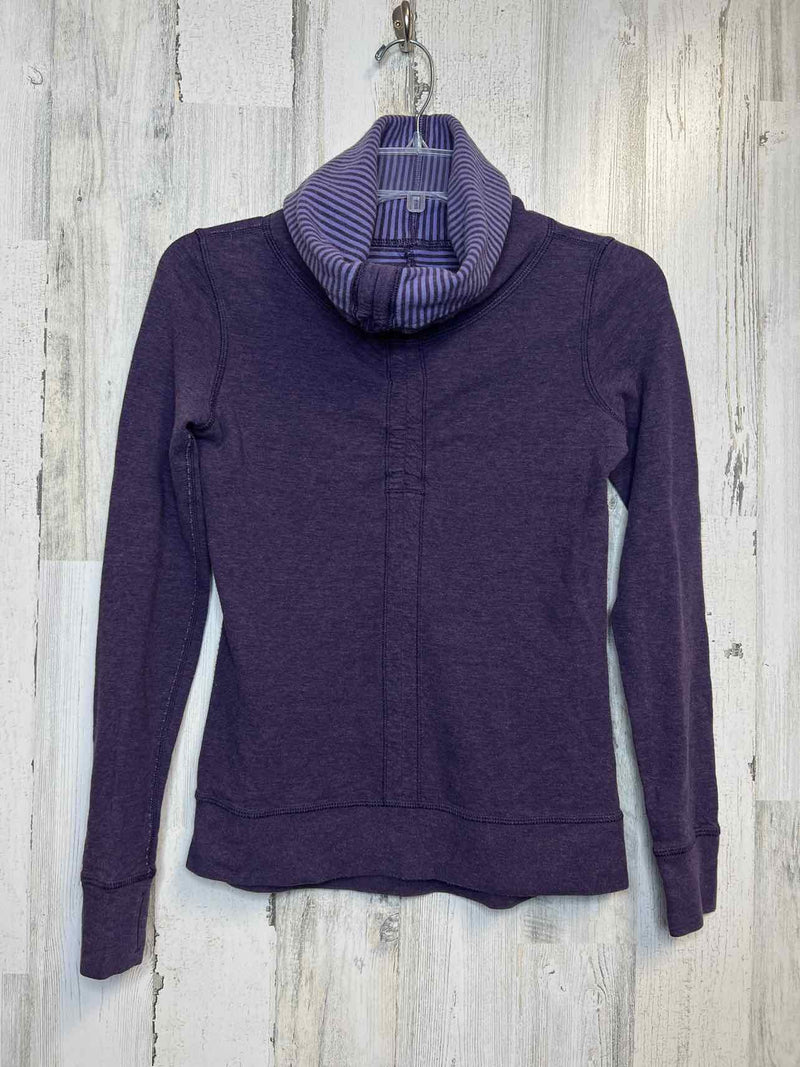 LuLuLemon Size S Sweater