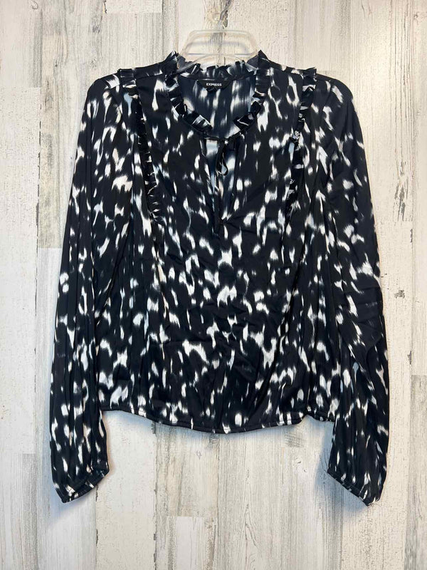 Express Size M Shirt