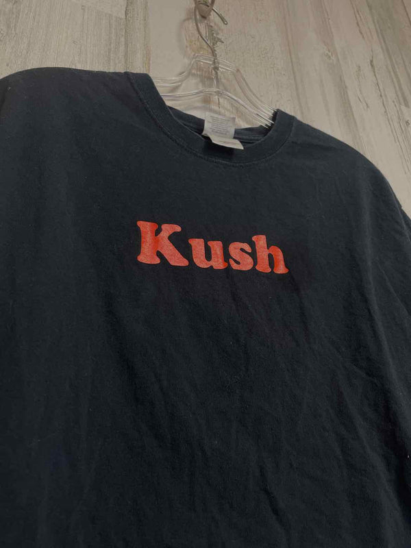 Boutique Size L Shirt